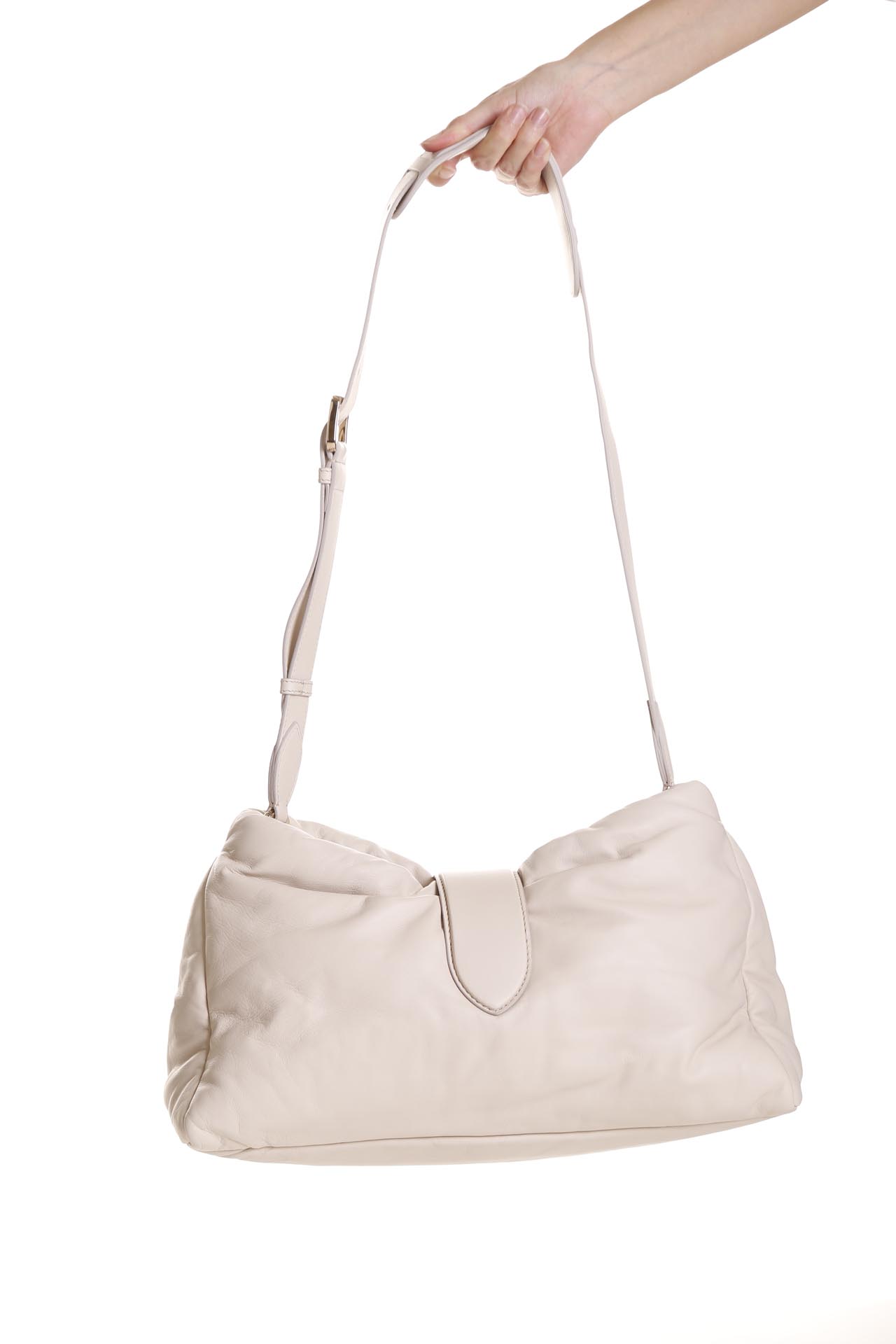 Max Mara, Borsa